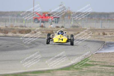 media/Oct-25-2025-CalClub SCCA (Sat) [[34c778dfbe]]/Group 5/Qualifying/